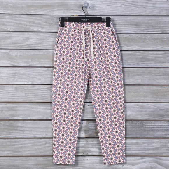 NWT NEW MAD STYLE SPRING DAISY FLORAL LIGHTWEIGHT JOGGER PANTS L/xL - Picture 3 of 3